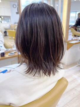 モリオ フロム ロンドン 成増店 【morio成増/児玉】　外ハネ　ミディアムレイヤー