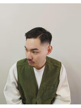 トニオズバーバー(Tonio's barber) フェード　ショート