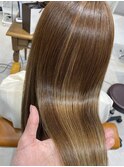 小顔ショートボブハイライトカラー大人ショートカット白髪ぼかし