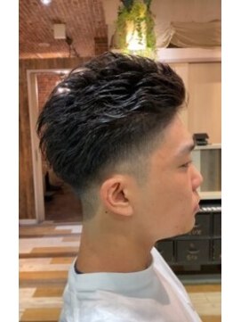 ゴリラビスケッツ(GORILLA BISCUITS) 漢のフェードスタイル［桜木町/横浜/みなとみらい］