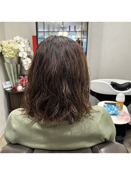アルマヘアー(Alma hair by murasaki) ◎ミディアムスタイルのニュアンスパーマ◎