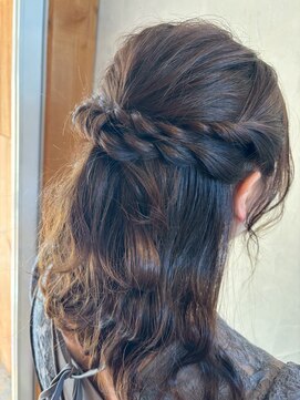 ポルム パプリカ(polum paprika) 編み込みゆるふわハーフアップ★結婚式 二次会 お呼ばれ ドレス