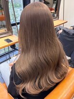 イリ 大阪(ili)&nbsp;ハイライトカラー/ミルクティーベージュ/レイヤーカット