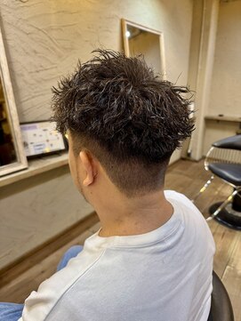 ミオ ベガ(Mio'' VEGA) ツイストパーマ