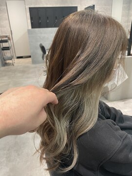 シーク センター南店(seek) 透明感☆イアリングカラー×スモーキーベージュ