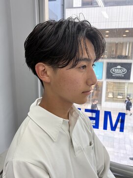 ボブ 小松(BOB) 10代20代フェザーショートニュアンスパーマ