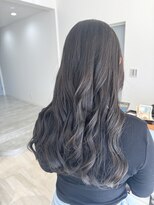 フェリーチェ(felice)&nbsp;巻いても可愛いロングシルバー