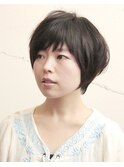 ショートボブ
