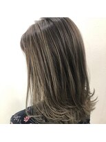 リズ オブ ヘアー(Lis of hair) バレイヤージュ☆エメラルド【大橋】@lis_oohashi