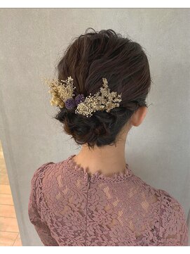 プラグ バイ ネオリーブ(plug by neolive) パーティーや結婚式にオススメ♪編み込みアレンジ♪♪