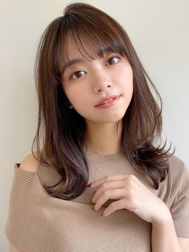 トゥーナ 表参道(tona) 小顔カット・外ハネボブ・くびれヘア・ペールベージュ