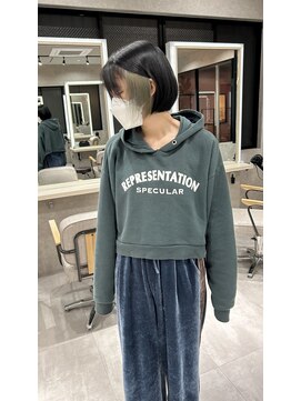 ムード カナザワ(mood kanazawa) スモーキーグレーインナーカラー