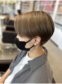 刈り上げ女子♪