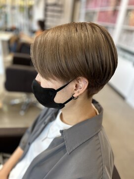 アンナヘアヴィラ(AnNa hair villa) 刈り上げ女子♪