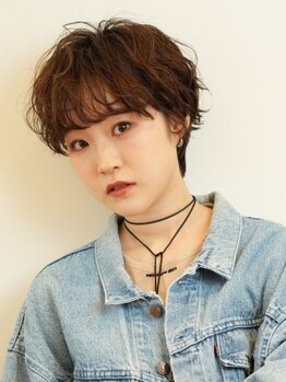 ブクレット(Bouclettes)の写真/韓国で人気の"コスメゼロ"技術なら、しっかりウェーブのStyleでもダメージレスに軽やかで柔らかな質感に☆