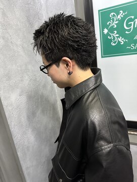 グラフィーサッポロ(Graphy sapporo) 10代 20代 メンズヘア スパイキ―ショート 刈り上げ