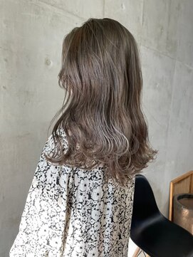 ソルトウォーター 南堀江(SALT WATER) グレージュ