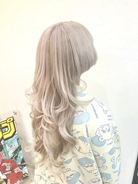 ミチ(MICI) white beige