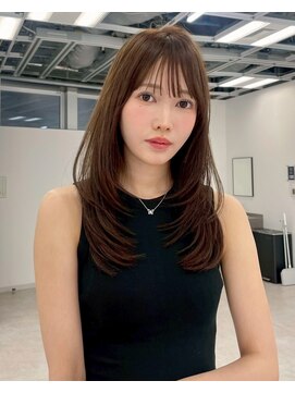 ユーフォリア 新宿通り(Euphoria) ザクザクレイヤー/ハッシュカット/韓国レイヤー