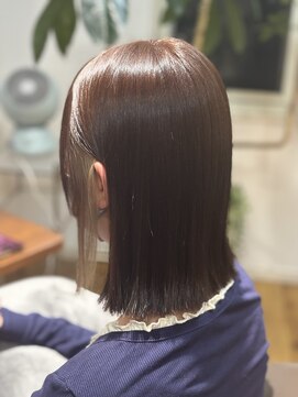ヘアーアンドスパ ロココ(HAIR&SPA ROCOCO) インナーカラーと全体カラー