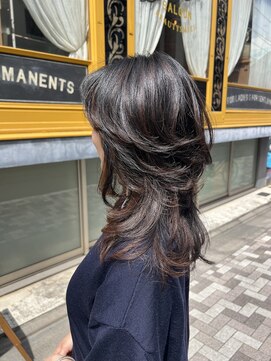 スピークイージー サルーン ビューティースミス(Speakeasy Saloon Beautysmith) レイヤースタイル