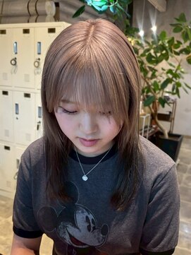 クレエ ヘアー デザイン(creer hair design) ハイトーンカラー艶カラー暖色系カラーハイライトレイヤーカット