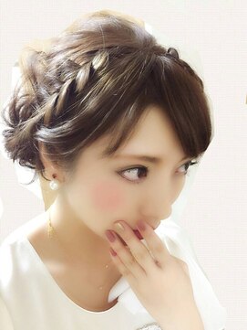 ヘアーワークス アンビエント(Hair works Ambient) ☆アンビ☆編み込みアップ