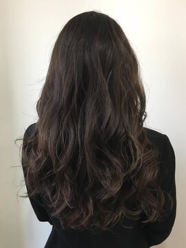 リス 恵比寿(Liss) 【Liss】『外国人風グレーアッシュー×ロング』アディクシー