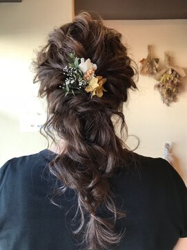 ヘアクリエイションソウル(Hair creation Sowl) 【Sowl】ゆるふわ編み下ろしアレンジ