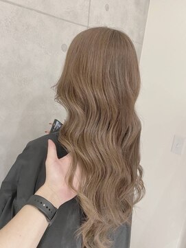 エヌプラス(N+) 黒髪グラデヘアーオリーブグレー小顔に見せるヘアココアベージュ