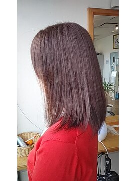 カラーアトリエ イロドリ(彩) セミロング　内巻き