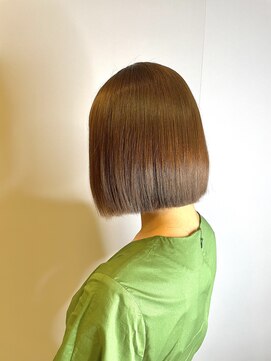 ブロッサム 東久留米店(Blossom) 大人美人前髪ボブウルフ外国人風カラーフェミニンモード