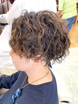 マキシム ナカイ(MAXIM NAKAI)&nbsp;メンズショートハイトーンツイストスパイラル波巻きパーマ