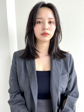 ラパンセベージュ(LA PENSEE BEIGE) セミロングレイヤー