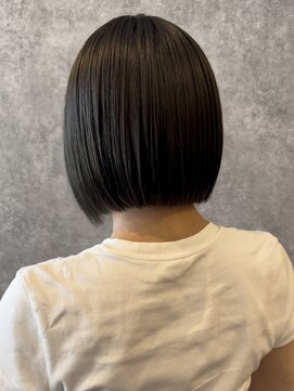 シック(chic.) ぷつっとボブ/切りっぱなしボブ/丸みボブ/ショートボブ/ボブ