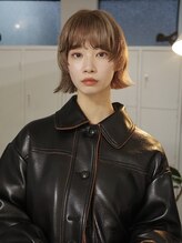 ウィット(wit)&nbsp;ダブルカラーレイヤーボブミディアムレイヤーウルフボブくびれ