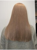 ミルクティーベージュ