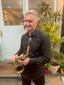 DAMANI 表参道 髪質改善/ヘッドスパ/ハイライト/白髪染め/白髪ぼかし/縮毛矯正 サーフカール/波巻きツイストスパイラル[表参道駅]