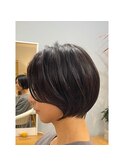 ショートボブ