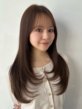 バイオレット ナゴヤ(Violet Nagoya) ハッシュカットロングレイヤーカットシースルーバング髪質改善