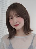韓国風くびれミディアムボブハッシュカット