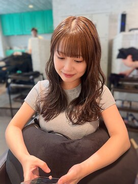 コル(col oodori) ワンカラーで明るめベージュ！
