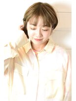 アイアム(I am...) 【耳かけショート】並木坂美容室