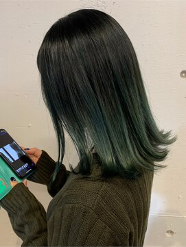 シャンティー(shanti) エメラルドグリーンにしましたー!