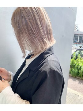 ピヨン 心斎橋(piLLon) まろやかベージュ