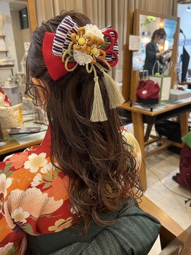 ペイジバイネオリーブ 吉祥寺店(Paige by Neolive) ハーフアップ