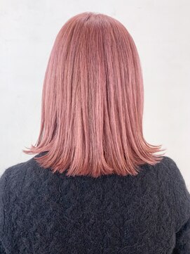 アイティーバイアルバム 下北沢店(IT by ALBUM) ピンクボブ_アースカラーくびれヘアツートンカラー_ba378612