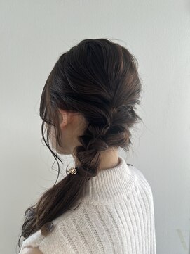 エクリ シセイドウ 麻布十番店(equri×SHISEIDO) 【麻布十番】ゆるっとサイドアレンジ