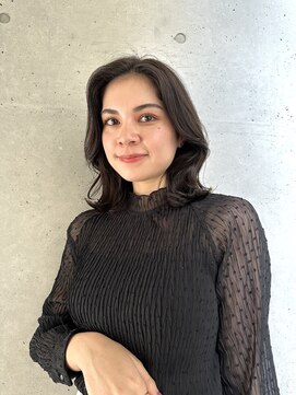 リバレッジ 白金(Leverage) 30代40代50代フェイスレイヤーロブ【白金・目黒】小滝楓