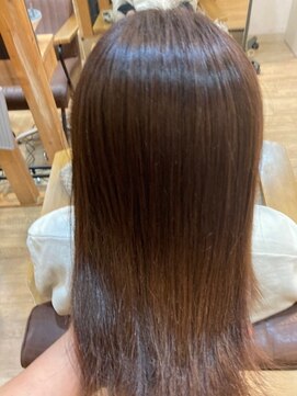 グランバイ アトリエドングリ(Grand × AtlierDonguri) お客様髪質改善データ1137(ピンクベージュ)